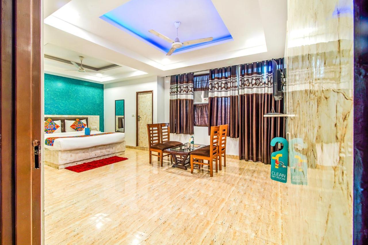 Fabhotel Airlift New Delhi Buitenkant foto