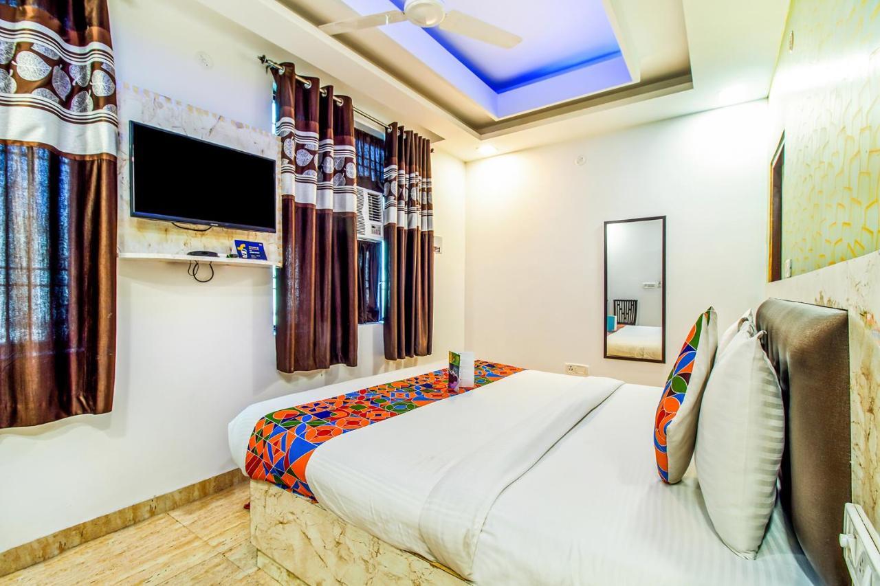 Fabhotel Airlift New Delhi Buitenkant foto